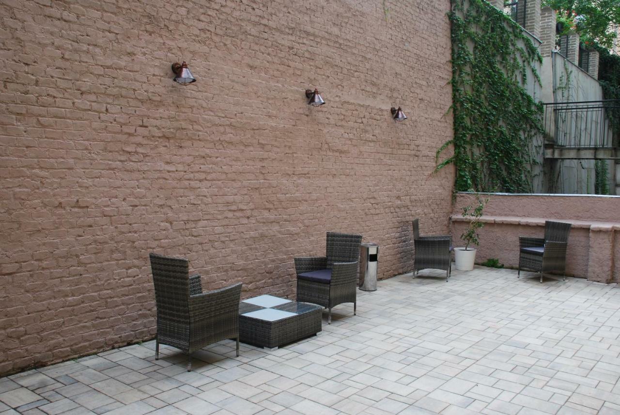 Churchill Apartments Prague Exterior photo